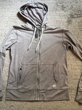 VUORI Woman’s Halo Performance Hoodie Pale Grayish Pink Heather